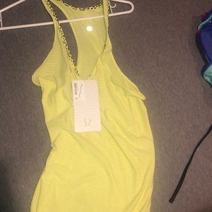 lululemon tank